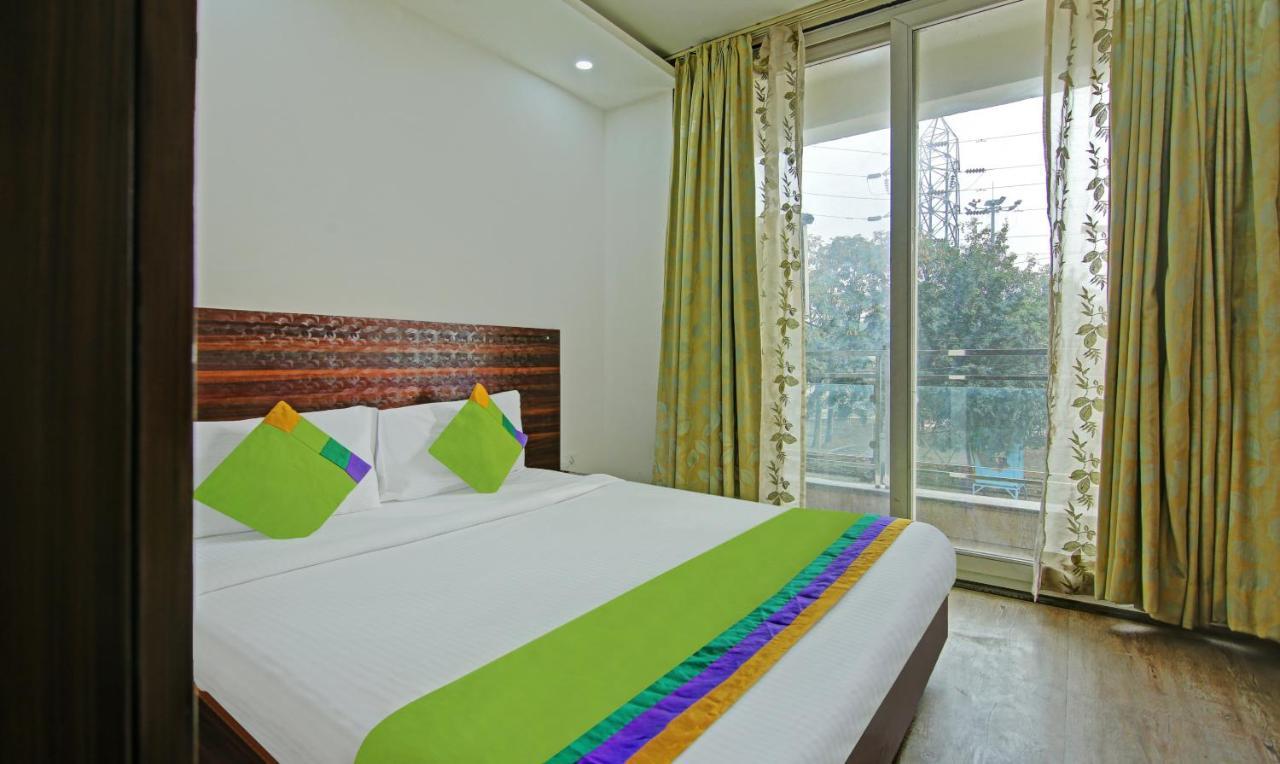 Itsy Hotels Nyra Ґурґаон Екстер'єр фото