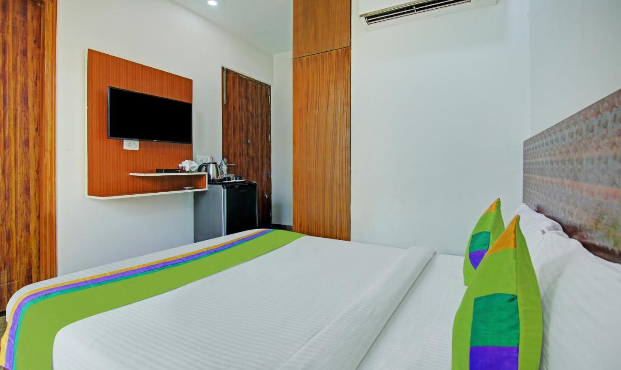 Itsy Hotels Nyra Ґурґаон Екстер'єр фото