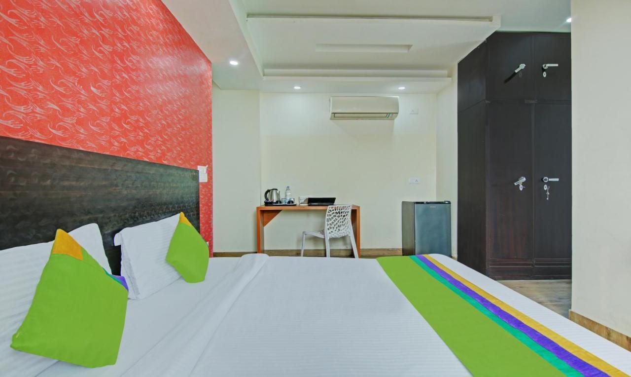 Itsy Hotels Nyra Ґурґаон Екстер'єр фото