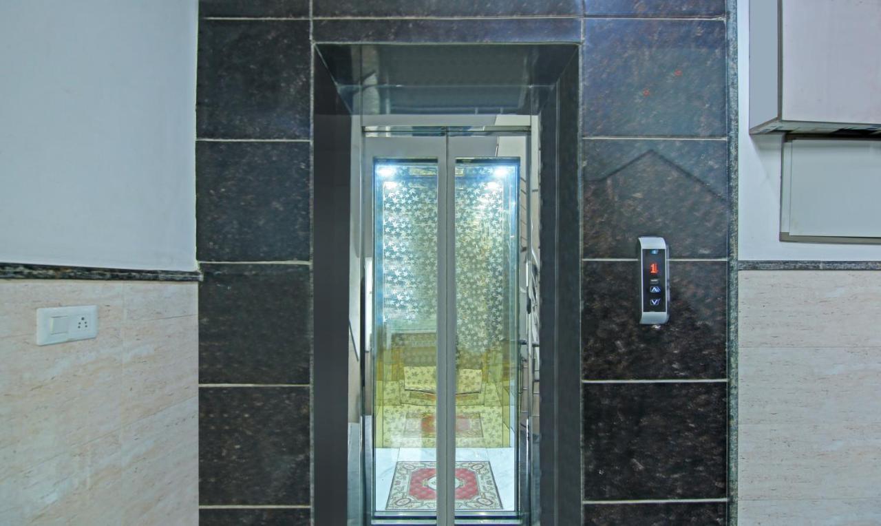 Itsy Hotels Nyra Ґурґаон Екстер'єр фото