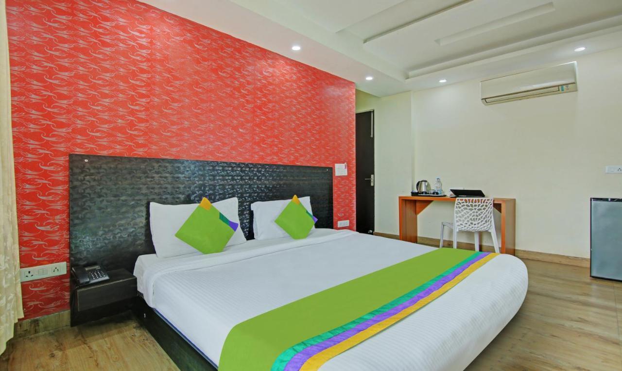 Itsy Hotels Nyra Ґурґаон Екстер'єр фото