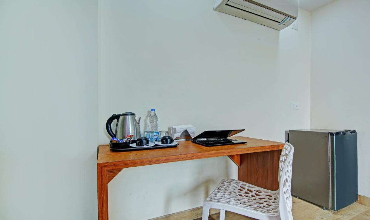 Itsy Hotels Nyra Ґурґаон Екстер'єр фото