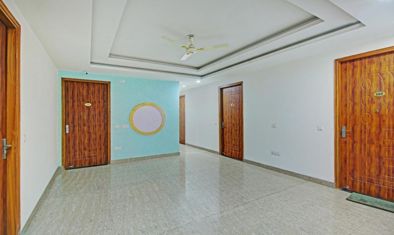 Itsy Hotels Nyra Ґурґаон Екстер'єр фото